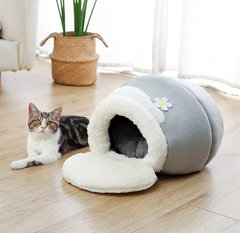 Winter Cat House